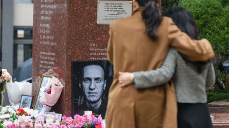 Aleksei Navalnii a fost ucis printr-o tehnica violenta, folosita de fostul KGB. O sursa din <span style='background:#EDF514'>COLONIA</span> arctica Lupul polar rupe tacerea