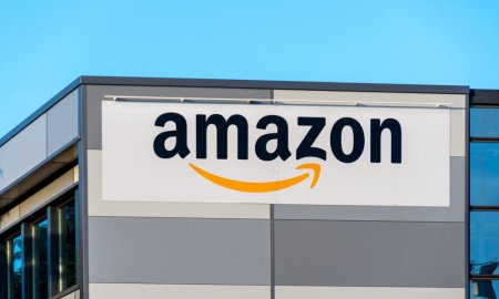 Amazon urmeaza sa intre in indicele Dow Jones Industrial Average, inlocuind Walgreens Boots Alliance