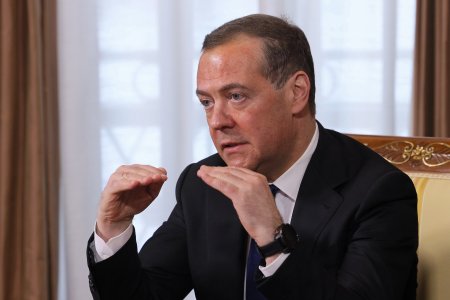 Dmitri Medvedev spune ca Moscova nu se va opri pana nu va cuceri orasul rusesc Kiev. Avem multa treaba de facut | VIDEO