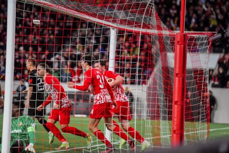 Freiburg revine de la 0-2 si se califica in optimile Europa League. Minunea Qarabag continua!