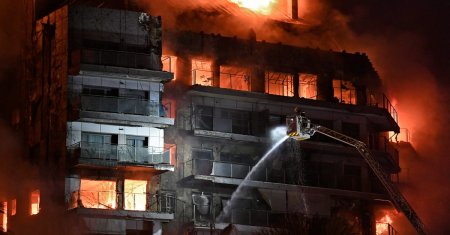 4 morti si 19 disparuti dupa incendiul din Valencia. De la ce a pornit focul. VIDEO