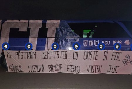 Azi-noapte, la Sibiu » Ultrasii rivalei, mesaj de langa autocarul lui FCU Craiova: Gandul fuziunii, eternul vostru joc