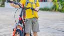 Un copil de 11 ani a <span style='background:#EDF514'>INGHITIT</span> un surub de la bicicleta, cand voia sa-si umfle roata, si a murit, in Cluj