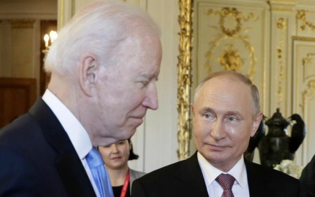Biden a a<span style='background:#EDF514'>NUNTA</span>t peste 500 de sanctiune impotriva Rusiei, iar Putin e ironic cu liderul american: Am perfecta dreptate