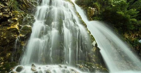 Locul magic din inima Romaniei unde se spune ca 