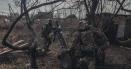 <span style='background:#EDF514'>SOLDAT</span>ii ucraineni se antreneaza intr-o baza secreta din estul Angliei, instruiti de personal militar din mai multe tari