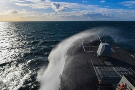 Sapte submarine NATO participa la un exercitiu complex