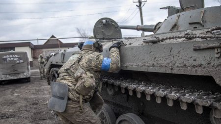 Ucraina si aliatii sai ar urma sa invite Rusia la discutii de pace (consilier ucrainean) | Zelenski dezvaluie cand va lansa Rusia o noua ofensiva