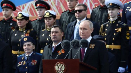 Avertisment: Putin inclina sa invadeze <span style='background:#EDF514'>POLONIA</span>!