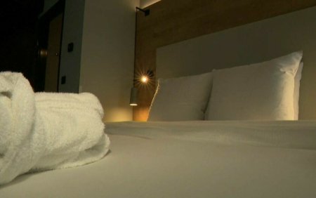 Camera de hotel la vanzare cu 130.000 de euro, in <span style='background:#EDF514'>LIEGE</span>. Ce profit si beneficii primesc proprietarii
