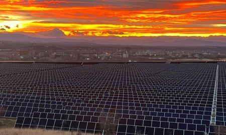 Electrocentrale Borzesti a pus in functiune primul megawatt din fotovoltaice, dupa 15 ani de la inchiderea productiei de energie electrica