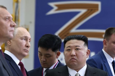 Coreea de Nord a trimis 6.700 de containere cu milioane de munitii in Rusia