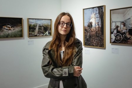 Fotojurnalista ucraineana de razboi la 25 de ani, in expozitie la Bucuresti: 