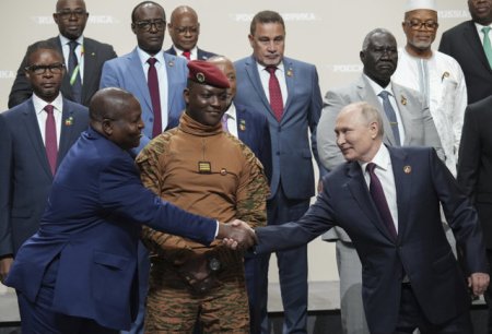 Analiza: Rusia ofera guvernelor africane pachet de supravietuire a regimului in schimbul resurselor