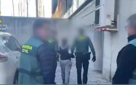 O <span style='background:#EDF514'>FETITA ROMANCA</span> din Spania a fost vanduta de parinti pentru 3.000 de euro. Mama si tatal vitreg au fost arestati