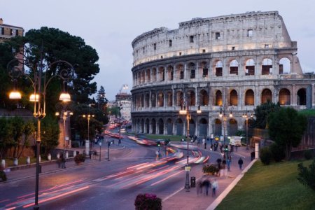 Orasele cele mai cautate de romani pentru vacantele si <span style='background:#EDF514'>CITY BREAK</span>-urile de anul acesta