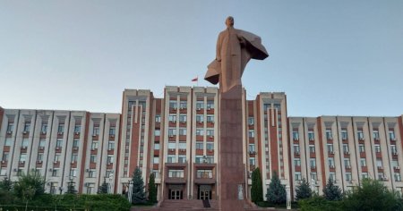 Tiraspolul cere oficial ajutorul Rusiei sa apere Transnistria. Liderii locali invoca presiuni tot mai mari ale Republicii Moldova