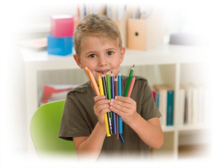 Cele mai bune creioane colorate pentru copii: Ghidul Parintilor