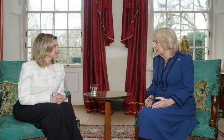 Regina <span style='background:#EDF514'>CAMILLA</span> a Marii Britanii s-a intalnit cu prima doamna a Ucrainei la Londra. Ce au discutat