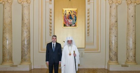 Ciolacu, intalnire cu Patriarhul Daniel: prilej de reafirmare a importantei consolidarii parteneriatului cu Biserica