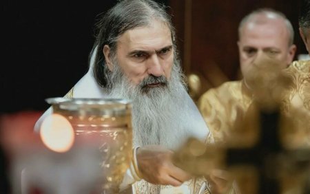 Prima reactie a lui IPS Teodosie dupa ce a fost sanctionat de Sfantul Sinod: Ne rugam