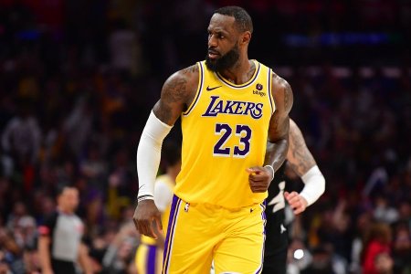 LeBron James la 9 puncte de o borna istorica. Nici <span style='background:#EDF514'>JORDAN</span> sau Kobe n-au ajuns pana acolo