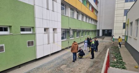 Un vasluian a incercat sa evadeze din spital cu cearsafuri legate de pat. Barbatul a cazut in gol de la etajul patru