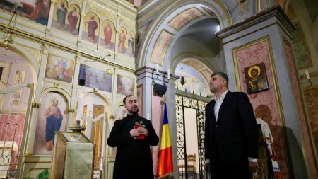 Premierul Marcel Ciolacu, intalnire cu Episcopul Siluan Span la Roma: Vom lucra pentru pastrarea limbii romane si a valorilor crestine peste tot in lume