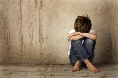 Caz socant intr-o scoala din Bucuresti: Copil violat de doua ori de colegi in toaleta. Directoarea acuzata ca a musamalizat totul