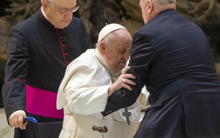 Papa Francisc a anuntat ca este bolnav. Va multumesc tuturor