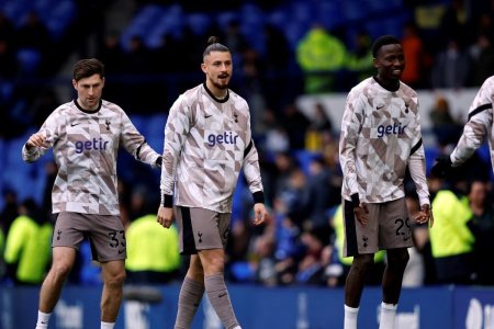 Antrenorul lui Tottenham a dezvaluit problema lui Radu Dragusin: Nu are ritmul necesar
