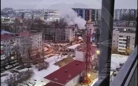 Incident grav in orasul lui Putin. Sute de locuitori din St. Petersburg au fost evacuati: Am auzit o <span style='background:#EDF514'>FLUIERAT</span>ura VIDEO