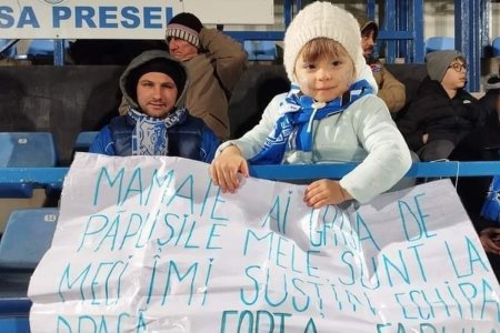 Pasiunea pentru fotbal n-are varsta » Mesajul unei fetite de la Farul - CFR: Ai grija de <span style='background:#EDF514'>PAPUSI</span>le mele, mamaie!