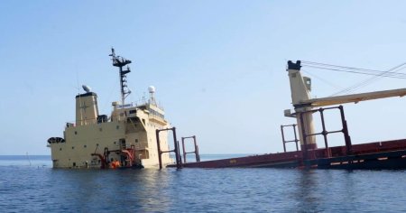 CENTCOM: Nava de marfa care s-a scufundat in Marea Rosie avea 21 de mii de tone de ingra<span style='background:#EDF514'>SAMI</span>nte la bord