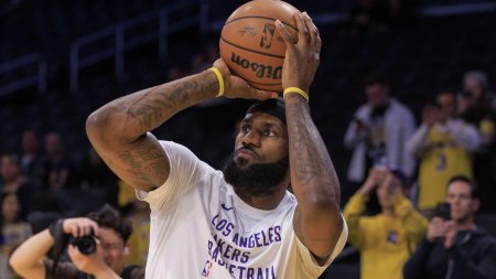 Record pentru LeBron James, primul jucator din NBA care depaseste pragul de 40.000 de puncte