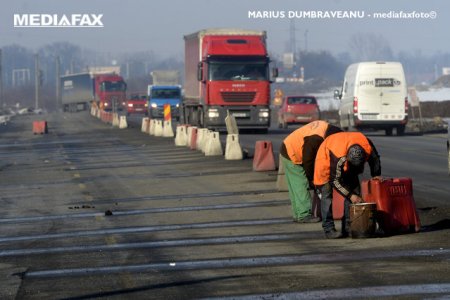 CNAIR: <span style='background:#EDF514'>RESTRICTII DE CIRCULATIE</span> pe DN1, intre Comarnic si Sinaia