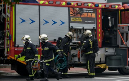 La 10 zile dupa tragedia din Valencia, un nou incendiu a ucis trei oameni intr-un bloc langa Alicante. VIDEO