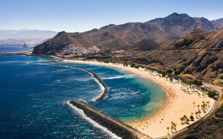 O femeie a rezervat o vacanta de vis in Tenerife alaturi de familie, insa dupa doar o ora a avut parte de un soc