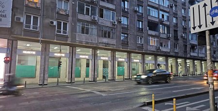 Brandul romanesc de incaltaminte Musette merge cu un magazin pe Calea Victoriei, urmand sa ocupe spatiul lasat liber anterior de Ferrari. Musette este un business de familie integrat, cu productie si retail proprii