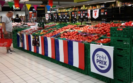 Franta a interzis ofertele din supermarket de tip 