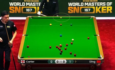 Sauditii au schimbat <span style='background:#EDF514'>SNOOKER</span>ul: a aparut bila aurie, care poate fi lovita o singura data