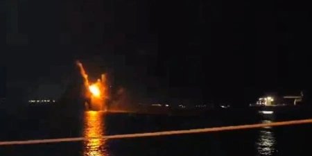 Dronele ucrainene au distrus langa stramtoarea Kerci o nava rusa din flota militara a Marii Negre, in valoare de 65 de milioane de dolari