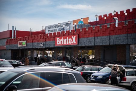 Retailerul Supermarket La Cocos se extinde cu un magazin de 10.000 mp in Brasov, al treilea oras din tara in care reteaua este prezenta, si anunta inca cinci noi deschideri de <span style='background:#EDF514'>HIPERMARKETURI</span> de mari dimensiuni in perioada 2024-2025