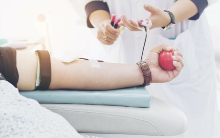 Proiect de lege adoptat de Camera Deputatilor: Donatorii de sange vor beneficia de reducerea impozitelor