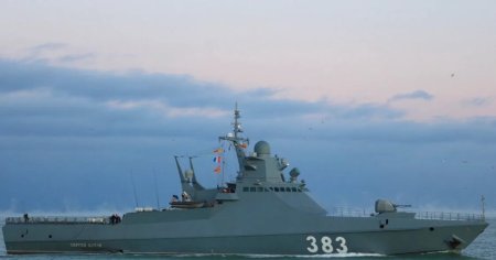 Rusia a mai pierdut o nava militara. Operatiunea, desfasurata de ucraineni in apropiere de stramtoarea Kerci