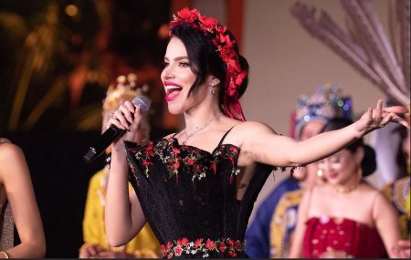 Ada-Maria Ileana, reprezentanta Romaniei la Miss World, a cantat Lie Ciocarlie la proba de talente: Piele de <span style='background:#EDF514'>GAINA</span>!
