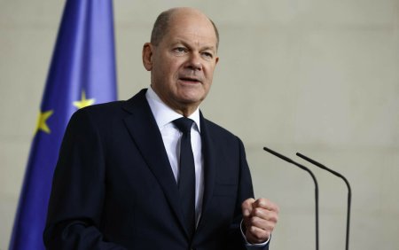 Un fost sef NATO il critica pe cancelarul german Scholz: Este mult prea lent, mult prea ezitant. Nu da impresia de lider