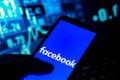 Facebook a picat marti seara: utilizatori din intreaga lume au fost scosi din cont si nu se pot loga la loc