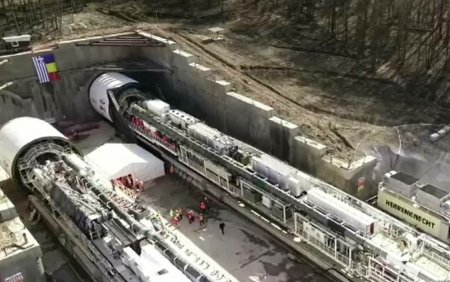 Locul in care se contruieste cel mai mare tunel feroviar din Romania. Trenurile vor circula cu 160 km/h
