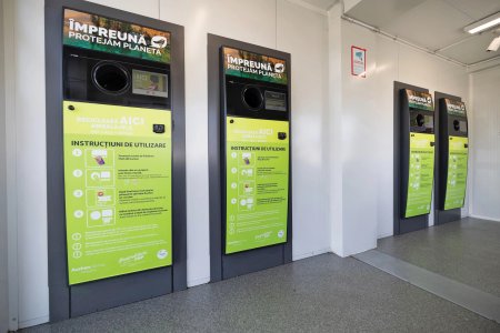 Pagina verde. ANALIZA ZF. Retailerii, fata in fata cu SGR: Marile retele de magazine au investit peste 40 mil. euro pentru a se alinia la normele Sistemului Garantie-Returnare. Inca este mic volumul ambalajelor reintoarse spre reciclare